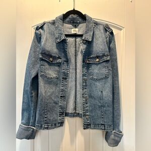Wash Lab Puff Denim Jacket - the perfect transitional jacket!